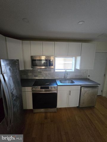 1265 S NEWKIRK ST, Philadelphia, PA 19146