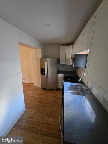 1265 S NEWKIRK ST, Philadelphia, PA 19146