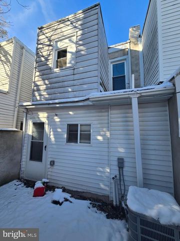 1265 S NEWKIRK ST, Philadelphia, PA 19146