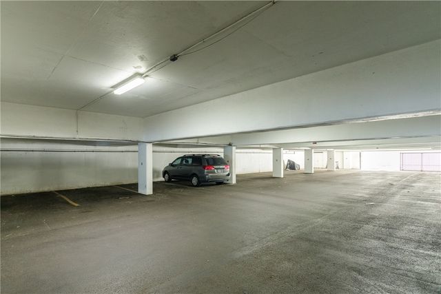 4302 Ocean Dr, Corpus Christi, TX 78412