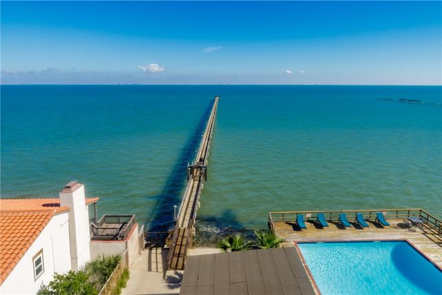4302 Ocean Dr, Corpus Christi, TX 78412