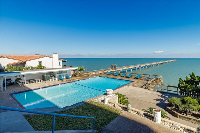 4302 Ocean Dr, Corpus Christi, TX 78412