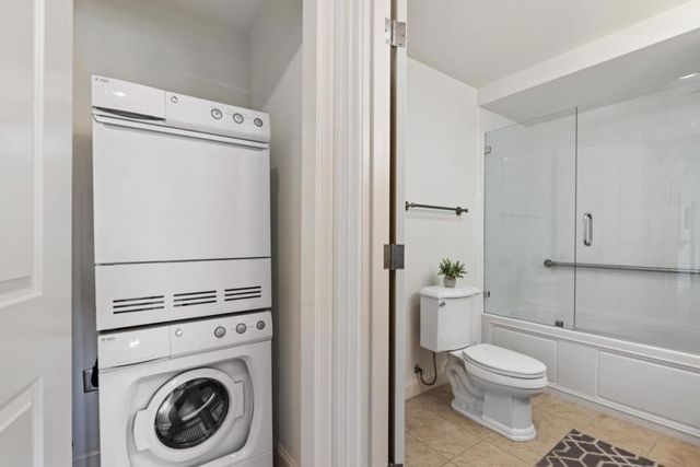 10 CRYSTAL SPRINGS Road 1202, San Mateo, CA 94402