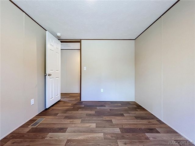 549 W Kahns Lane, Lecanto, FL 34461