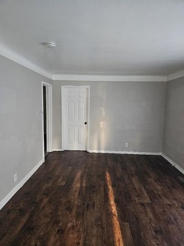 20426 Salem, Detroit City, MI 48219
