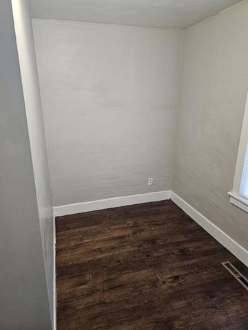 20426 Salem, Detroit City, MI 48219