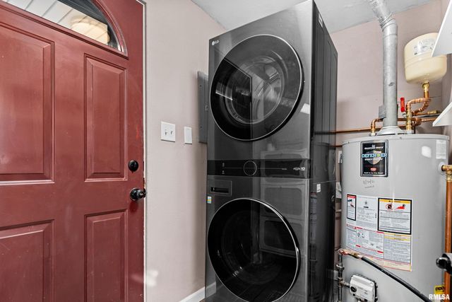 4931 N BEVALON Place, Peoria, IL 61614