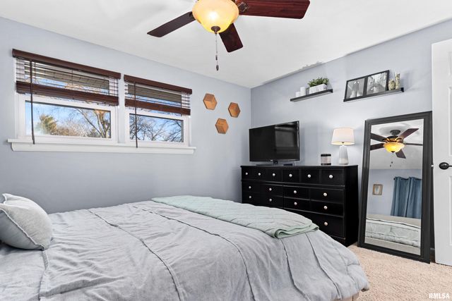 4931 N BEVALON Place, Peoria, IL 61614