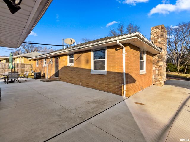 4931 N BEVALON Place, Peoria, IL 61614