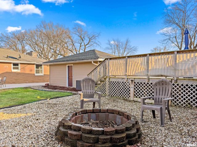 4931 N BEVALON Place, Peoria, IL 61614