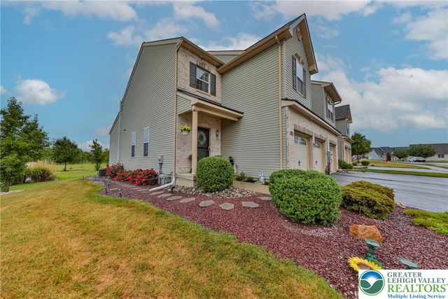 4442 Elmwood Drive, Lower Nazareth Twp, PA 18064