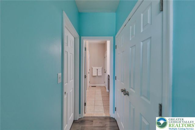 4442 Elmwood Drive, Lower Nazareth Twp, PA 18064