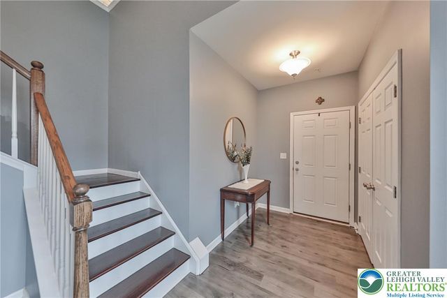 4442 Elmwood Drive, Lower Nazareth Twp, PA 18064