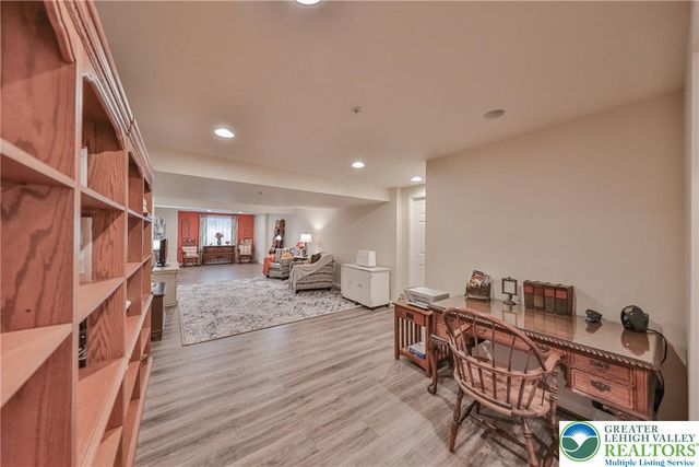4442 Elmwood Drive, Lower Nazareth Twp, PA 18064