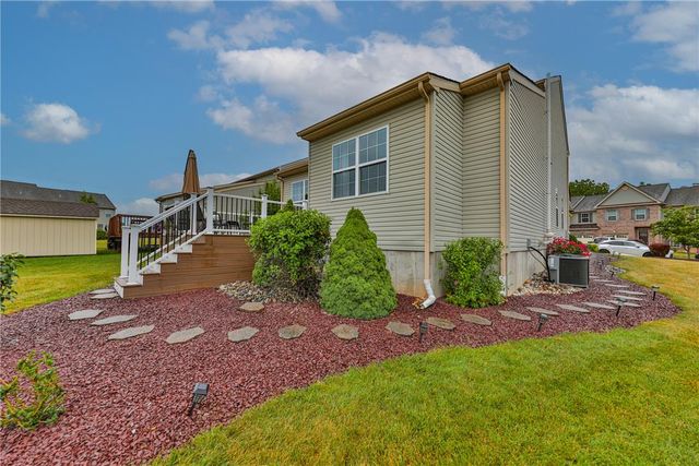 4442 Elmwood Drive, Lower Nazareth Twp, PA 18064