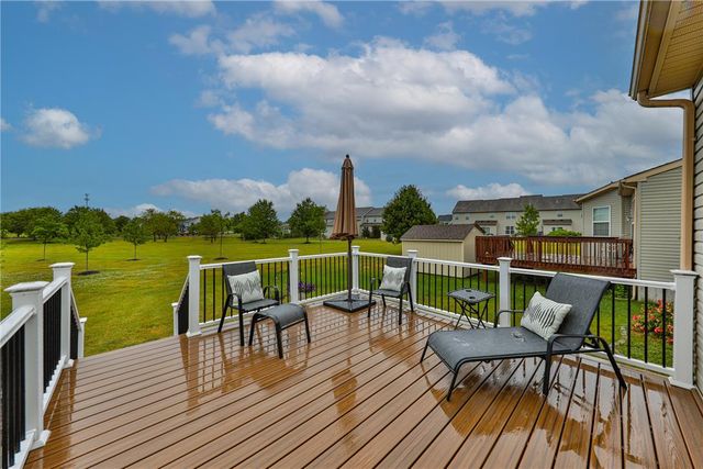 4442 Elmwood Drive, Lower Nazareth Twp, PA 18064