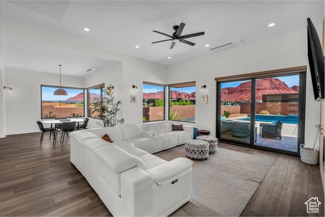 589 S JUNIPER WAY, Ivins, UT 84738