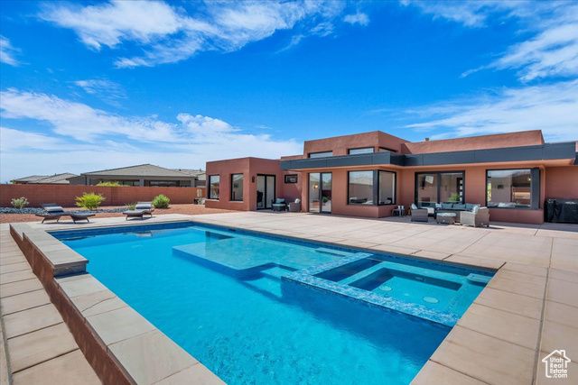 589 S JUNIPER WAY, Ivins, UT 84738