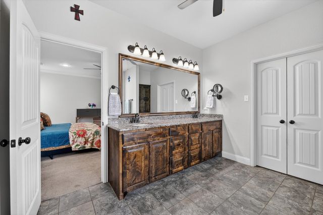 13420 Escalara Lane, Justin, TX 76247