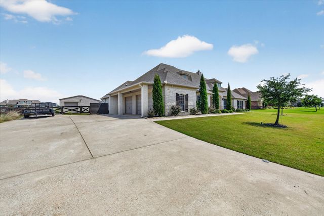 13420 Escalara Lane, Justin, TX 76247