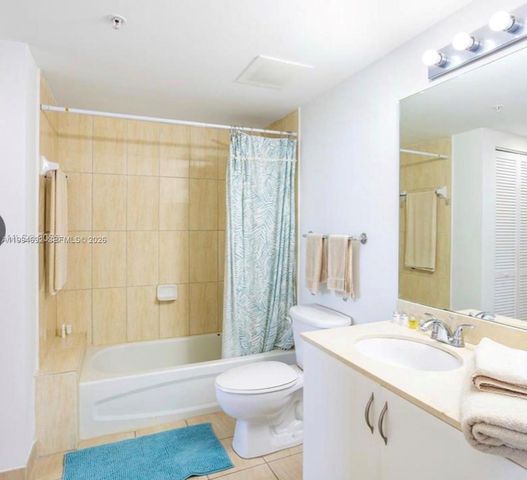 1750 N Bayshore Dr 5104, Miami, FL 33132