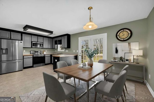 910 Ivy Hills Circle, Mount Airy, GA 30563