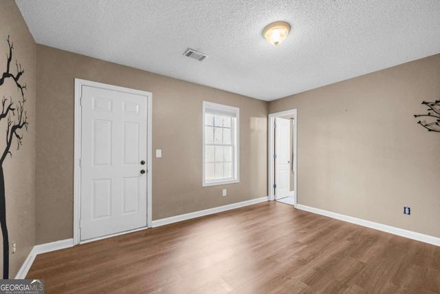 910 Ivy Hills Circle, Mount Airy, GA 30563