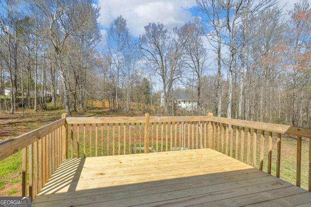 910 Ivy Hills Circle, Mount Airy, GA 30563