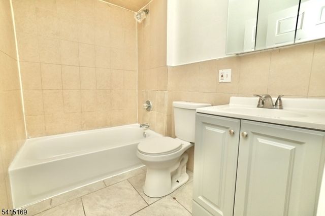 544 S 11Th St, Newark City, NJ 07103