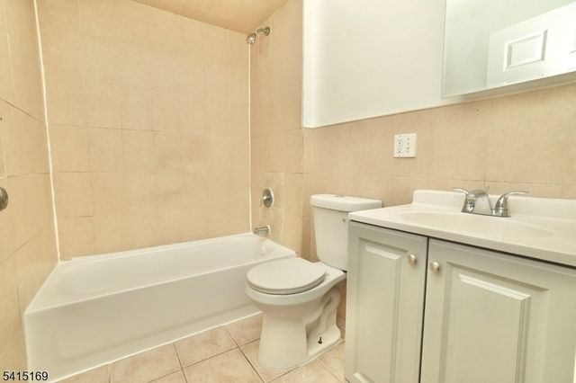 544 S 11Th St, Newark City, NJ 07103