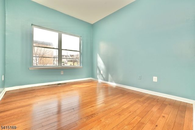 544 S 11Th St, Newark City, NJ 07103