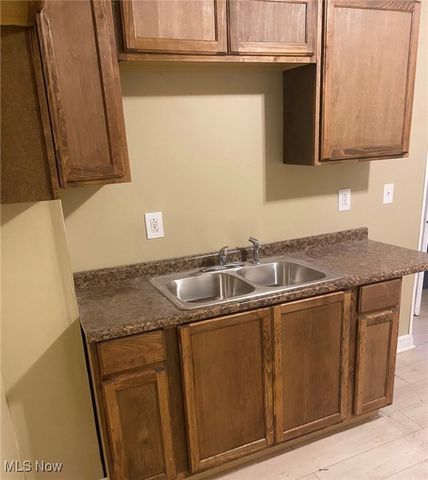 7738 Spafford Road, Cleveland, OH 44105