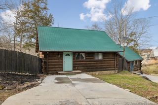 6819 Piney River Rd, N, Bon Aqua, TN 37025