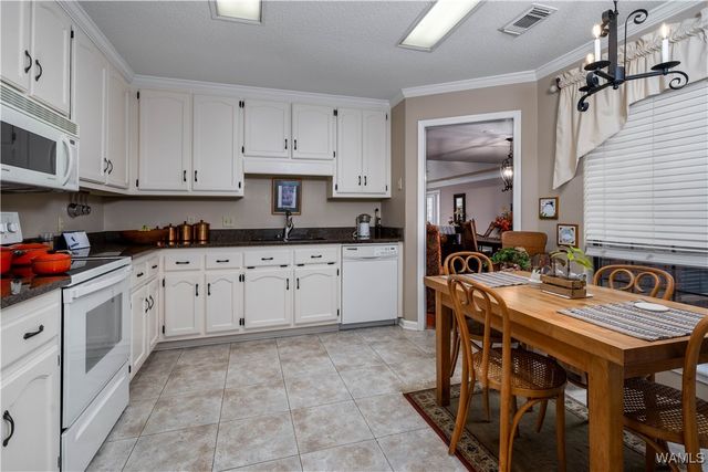 1818 Fox Ridge, Tuscaloosa, AL 35406