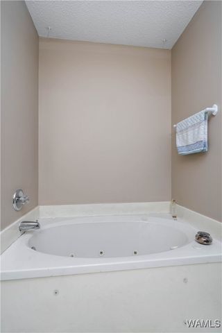 1818 Fox Ridge, Tuscaloosa, AL 35406