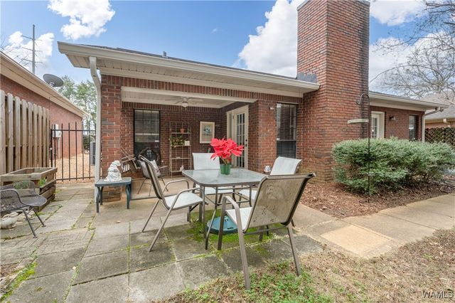 1818 Fox Ridge, Tuscaloosa, AL 35406