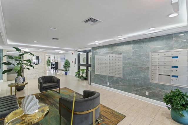 2611 N Riverside Drive 901, Pompano Beach, FL 33062