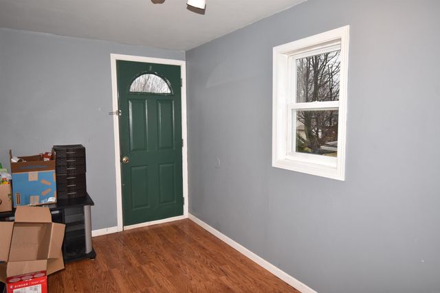 1000 3rd St. N.W., Independence, IA 50644