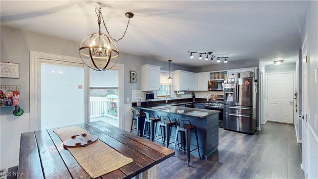 4122 Carnegie Avenue NW, Massillon, OH 44646