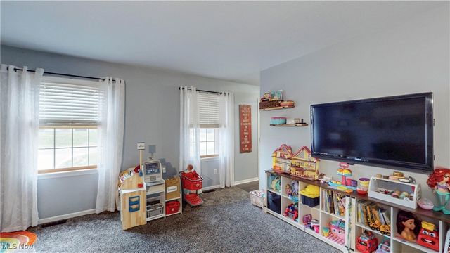 4122 Carnegie Avenue NW, Massillon, OH 44646