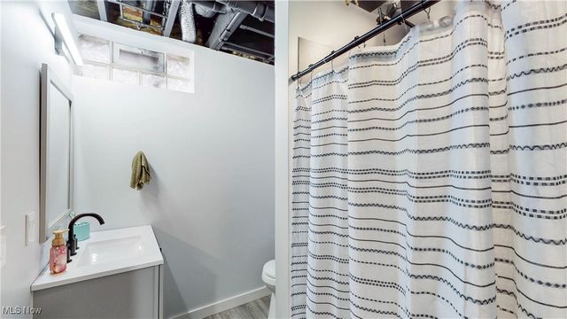 4122 Carnegie Avenue NW, Massillon, OH 44646