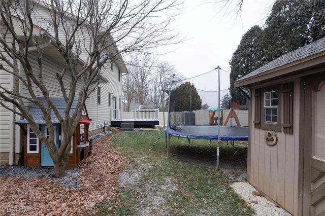 4122 Carnegie Avenue NW, Massillon, OH 44646