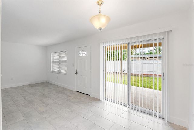 283 104TH AVENUE 104, Treasure Island, FL 33706