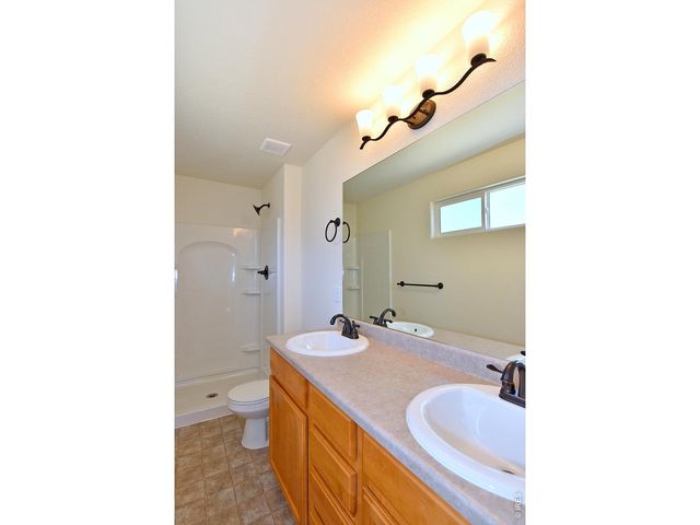 2398 Jasmine Ln, Johnstown, CO 80534