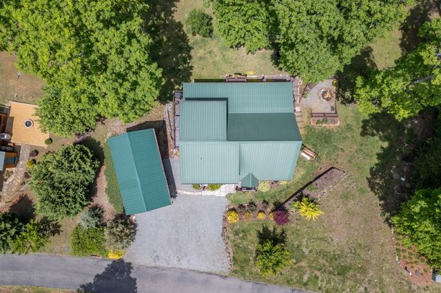 1055 Carolina Fox Circle, Murphy, NC 28906
