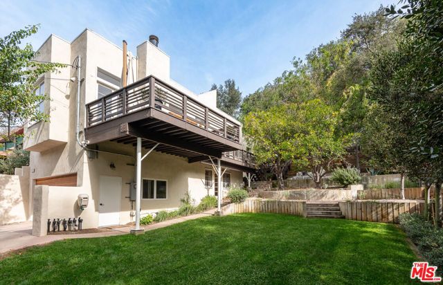 2640 N Commonwealth Avenue, Los Angeles, CA 90027