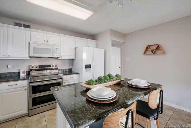 11303 Vance Jackson Rd Apt K1, San Antonio, TX 78230