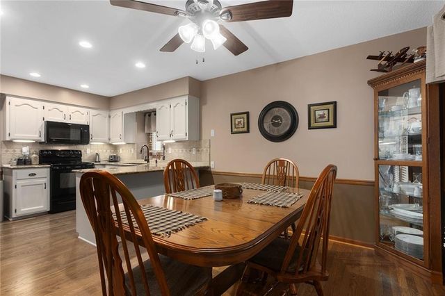 408 NW Leann Drive, Blue Springs, MO 64014