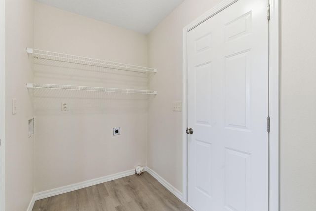 3544 S Brunswick Avenue, Springfield, MO 65809