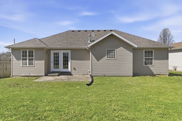 3544 S Brunswick Avenue, Springfield, MO 65809